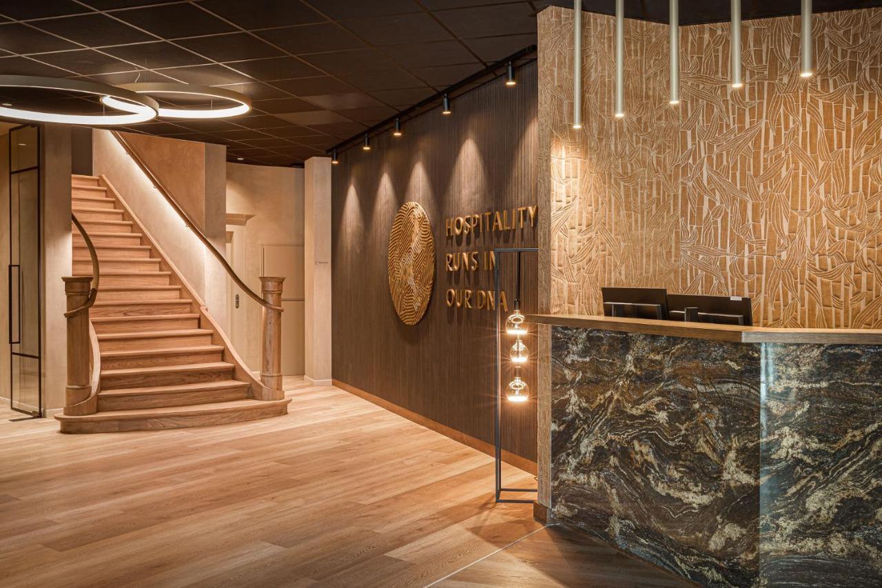 Hotel Britannia Кноке-Хайст Екстериор снимка