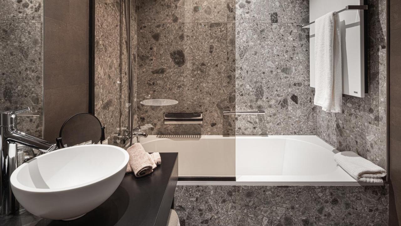 Hotel Britannia Кноке-Хайст Екстериор снимка