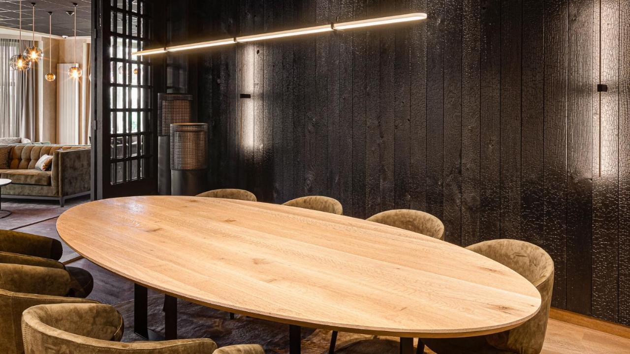 Hotel Britannia Кноке-Хайст Екстериор снимка